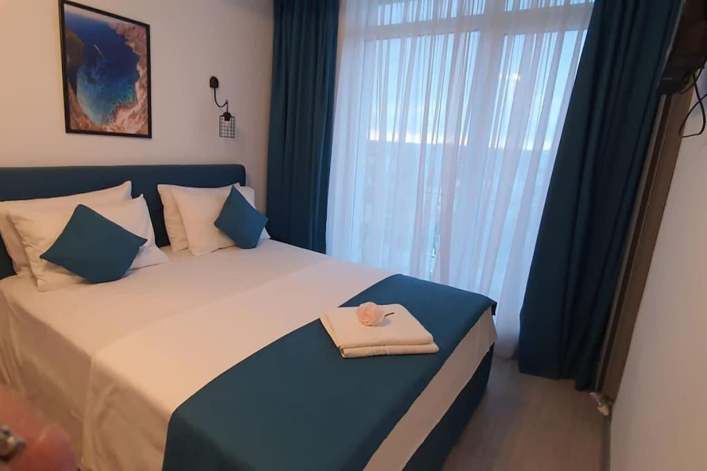 Alezzy Beach Apartament Prima Linie La Mare นาโวดาริ ภายนอก รูปภาพ
