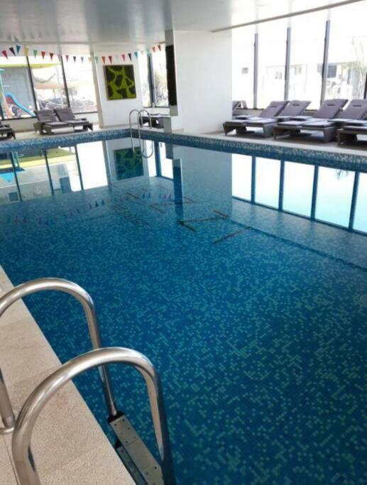 Alezzy Beach Apartament Prima Linie La Mare นาโวดาริ ภายนอก รูปภาพ